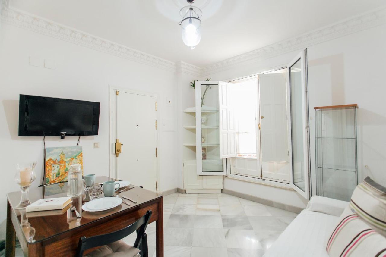 Cozy And Bright- 1Bd 1Bth - La Alfalfa Sevilha Exterior foto